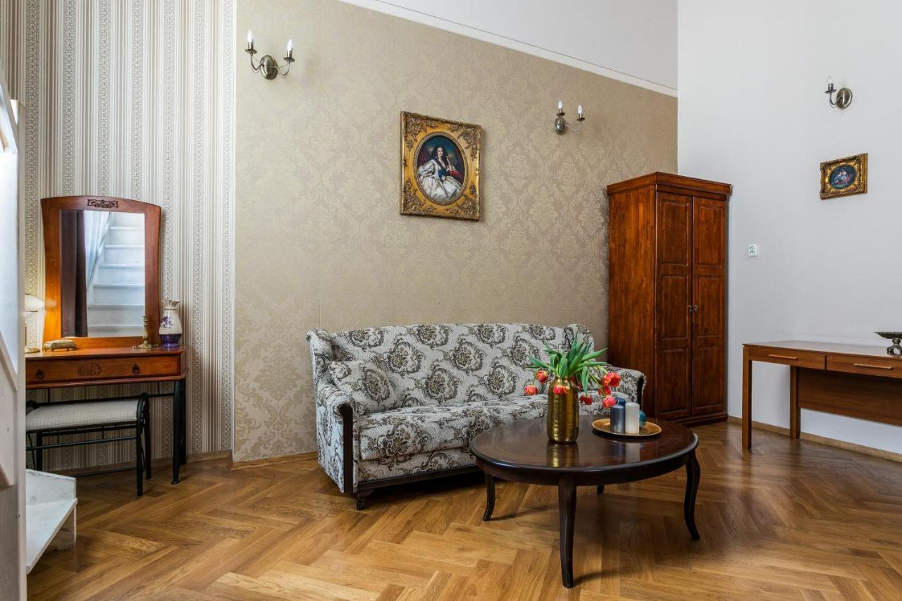 The Spiski Palace Apartments Krakow Exterior photo